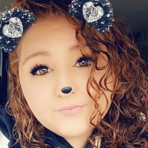 Meet your Posher, Brittney